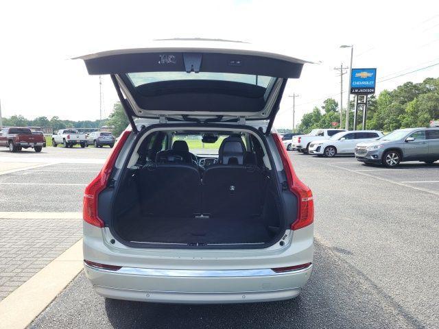 used 2022 Volvo XC90 car, priced at $37,900