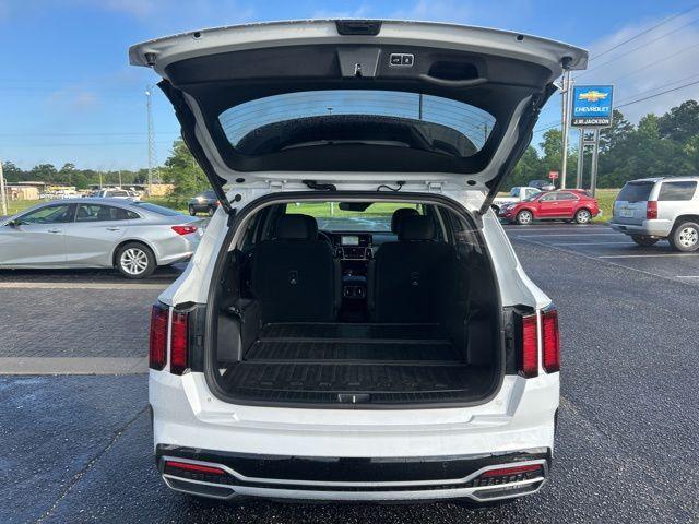 used 2022 Kia Sorento car, priced at $29,500
