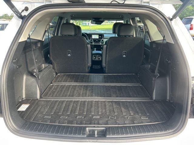 used 2022 Kia Sorento car, priced at $29,500