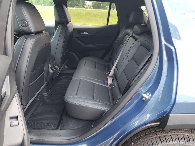 new 2026 Chevrolet Equinox car, priced at $32,980