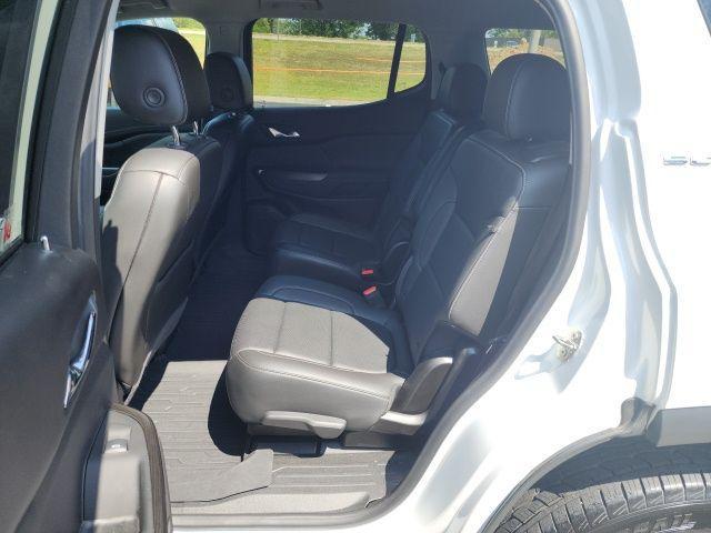 used 2023 GMC Acadia car