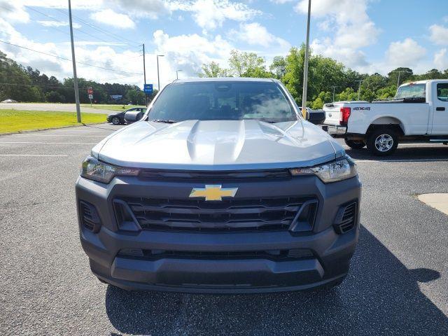 new 2025 Chevrolet Colorado car, priced at $39,050