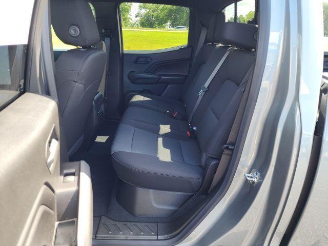 new 2025 Chevrolet Colorado car, priced at $39,050