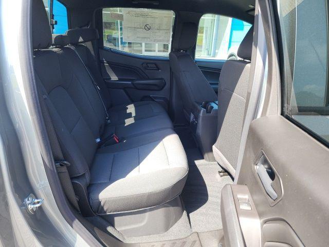 new 2025 Chevrolet Colorado car, priced at $39,050