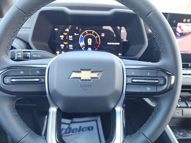 new 2025 Chevrolet Colorado car, priced at $39,050