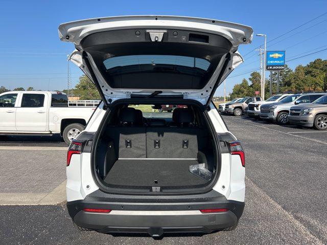 new 2025 Chevrolet Equinox car, priced at $33,270