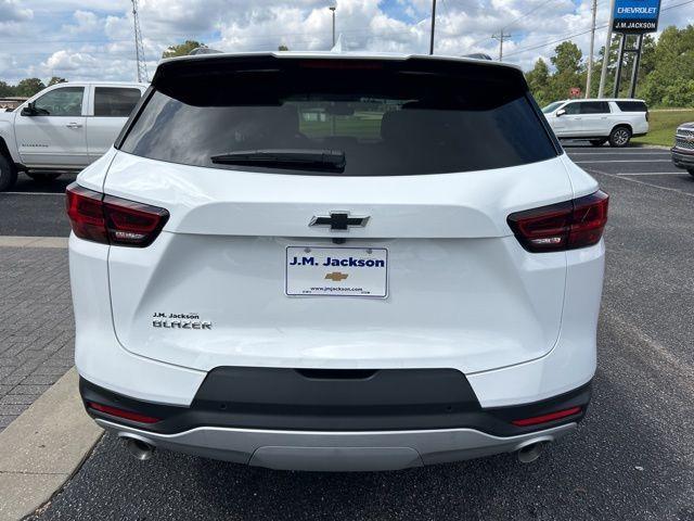 new 2025 Chevrolet Blazer car, priced at $39,975