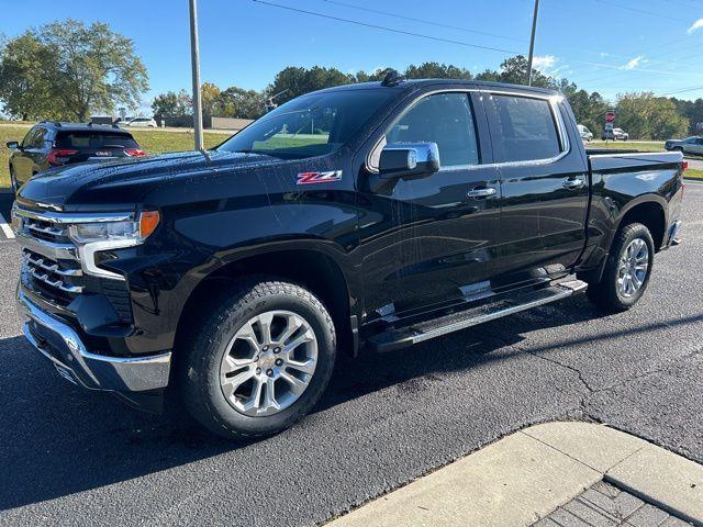 new 2025 Chevrolet Silverado 1500 car, priced at $65,335