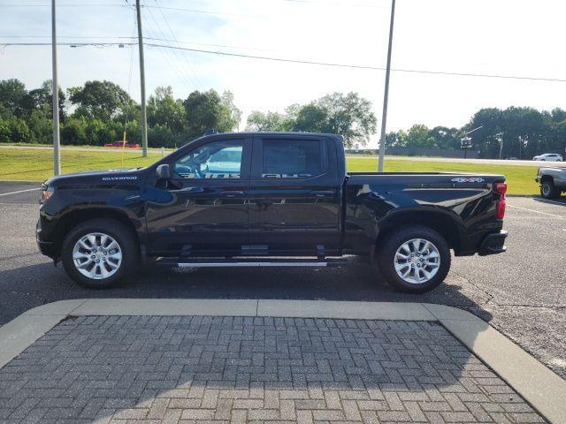 used 2025 Chevrolet Silverado 1500 car, priced at $44,900