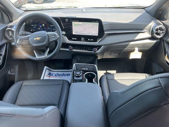 new 2026 Chevrolet Equinox car, priced at $32,380