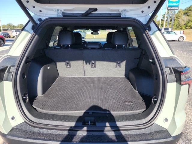 new 2026 Chevrolet Equinox car, priced at $34,005