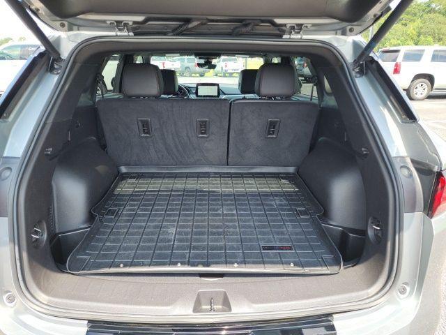 used 2024 Chevrolet Blazer car, priced at $34,300