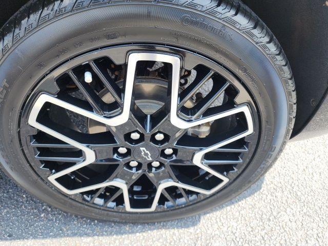 used 2024 Chevrolet Blazer car, priced at $34,300