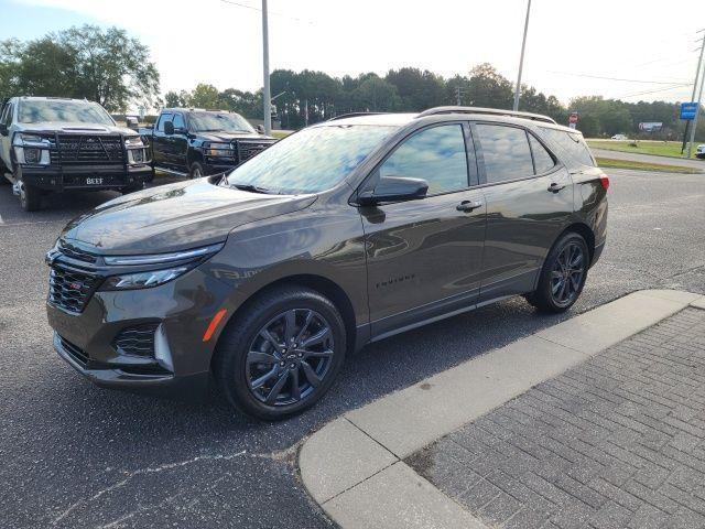 used 2024 Chevrolet Equinox car, priced at $29,900