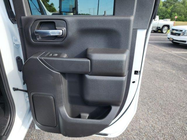 new 2025 Chevrolet Silverado 2500 car, priced at $53,528