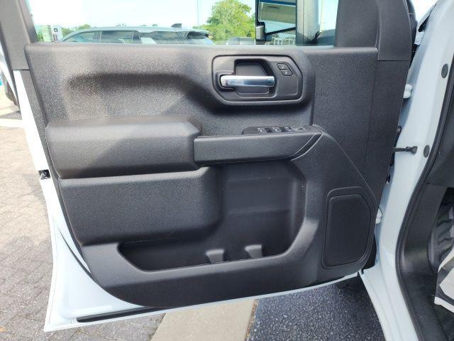 new 2025 Chevrolet Silverado 2500 car, priced at $53,528