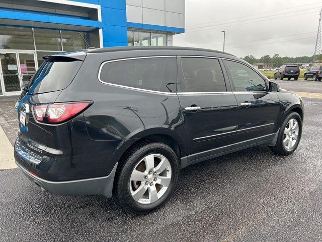 used 2014 Chevrolet Traverse car, priced at $9,900