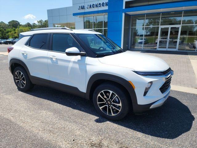 new 2026 Chevrolet TrailBlazer car, priced at $29,575