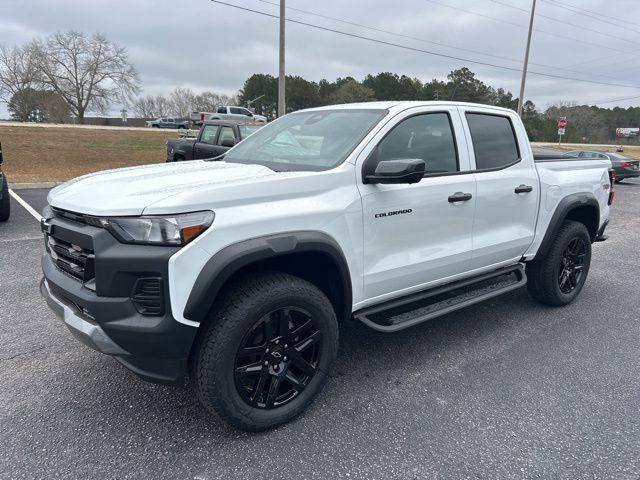 new 2025 Chevrolet Colorado car, priced at $47,250