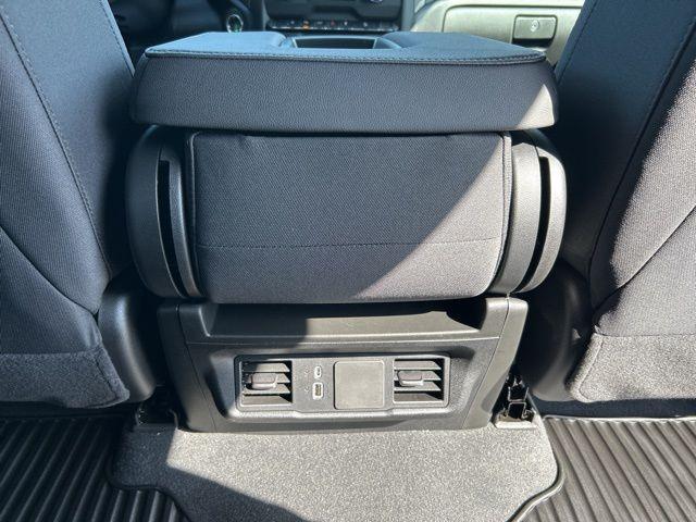 new 2025 Chevrolet Silverado 2500 car, priced at $59,800