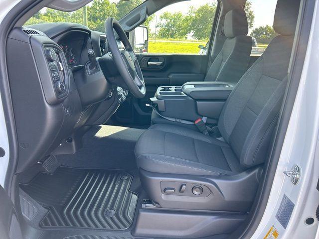new 2025 Chevrolet Silverado 2500 car, priced at $59,800