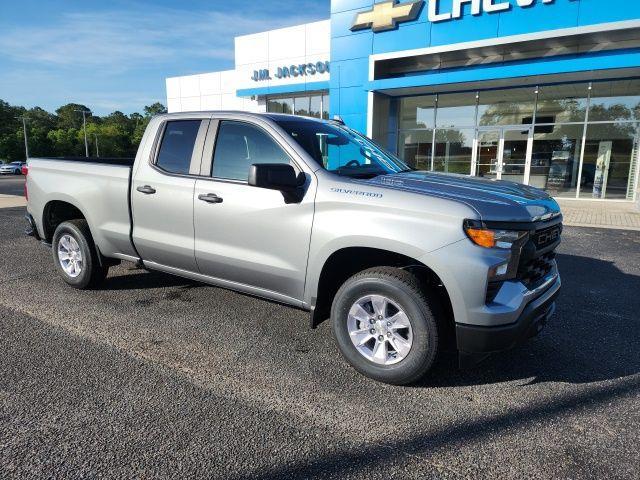 new 2025 Chevrolet Silverado 1500 car, priced at $42,330