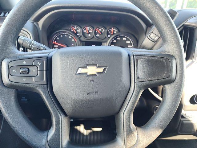 new 2025 Chevrolet Silverado 1500 car, priced at $42,330