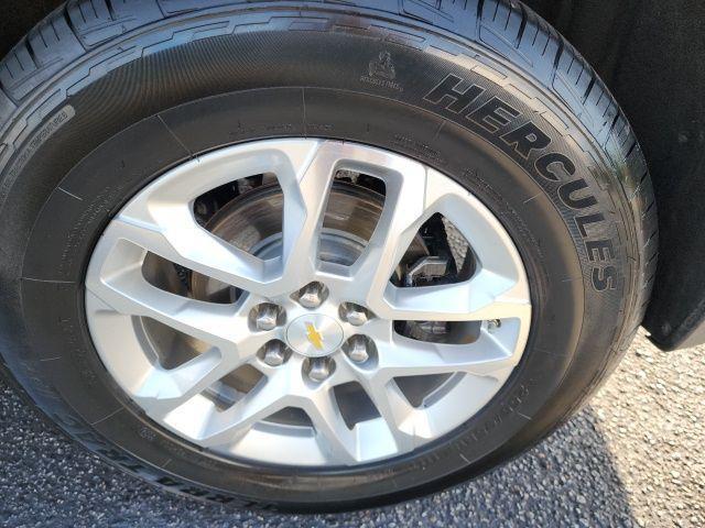used 2018 Chevrolet Traverse car, priced at $19,900