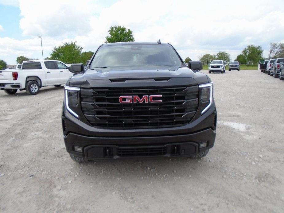 new 2024 GMC Sierra 1500 car, priced at $54,172