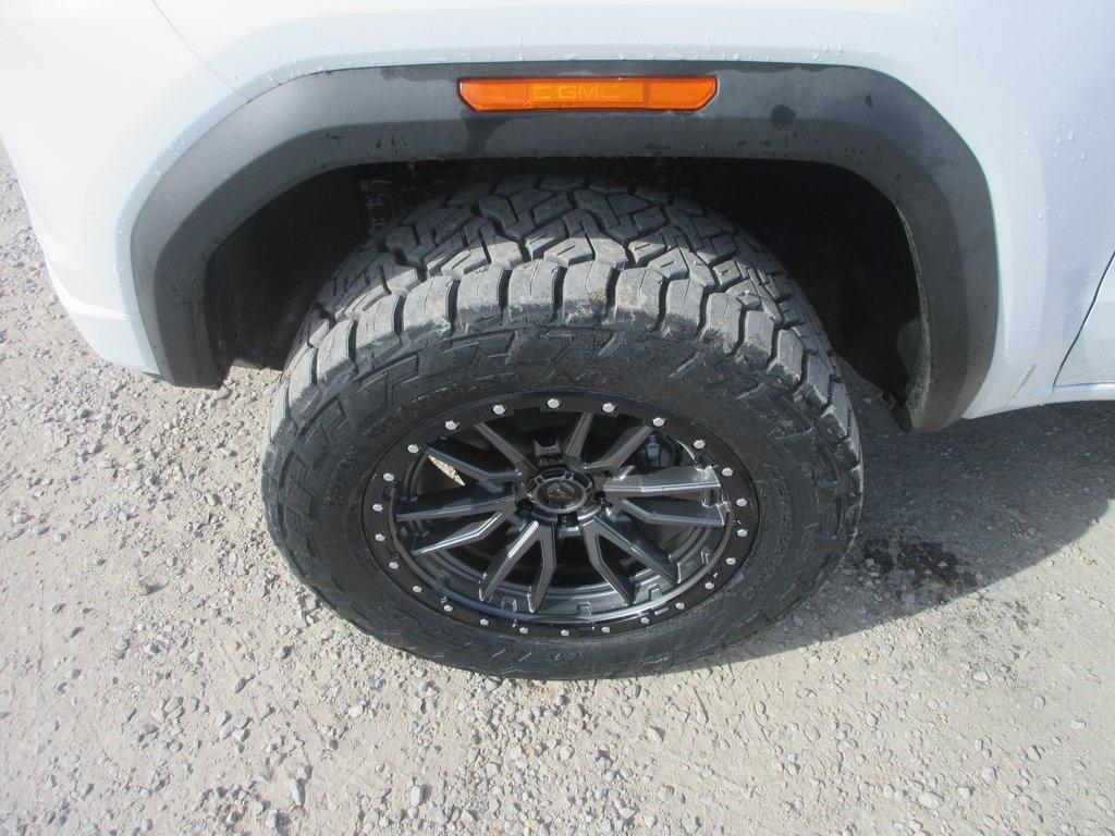 new 2026 GMC Canyon car, priced at $47,950