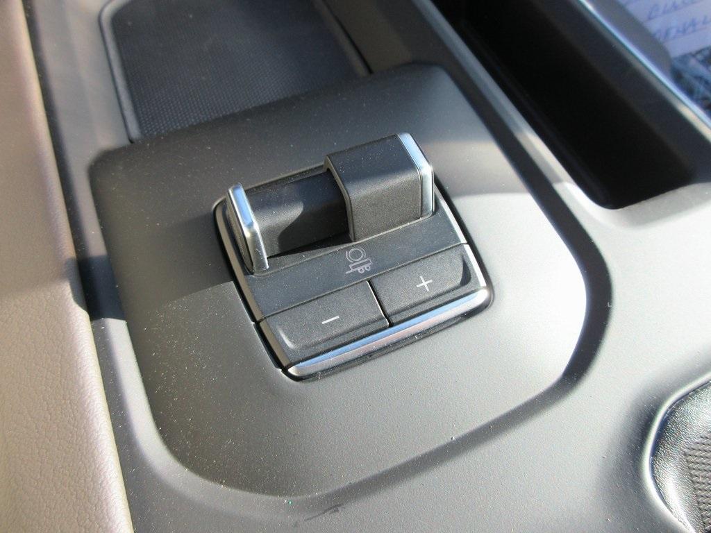 new 2025 GMC Sierra 2500 car, priced at $75,333