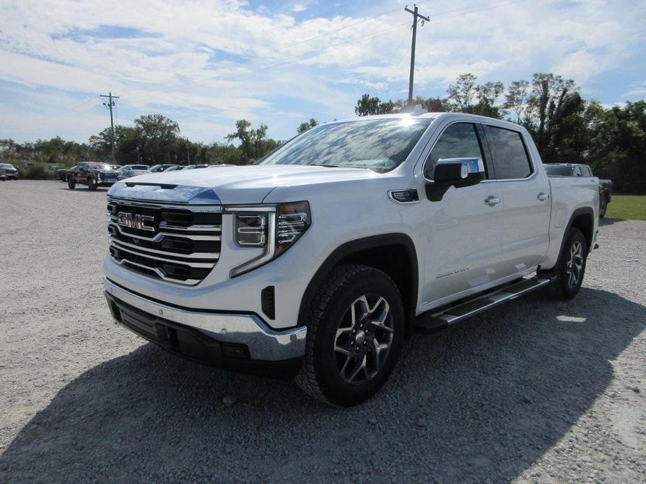 new 2025 GMC Sierra 1500 car, priced at $62,551