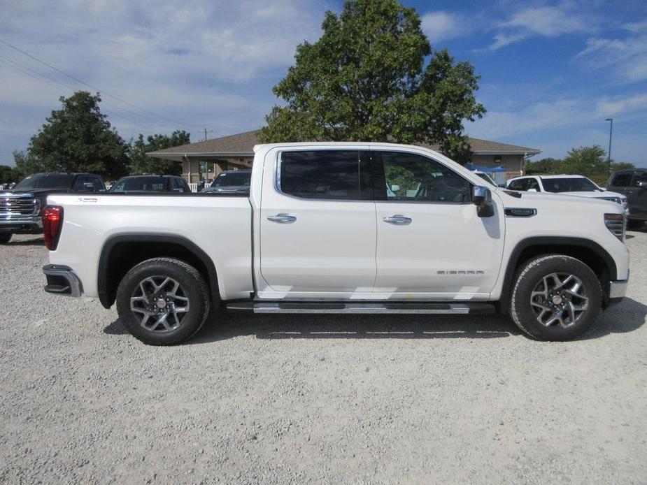 new 2025 GMC Sierra 1500 car, priced at $62,551