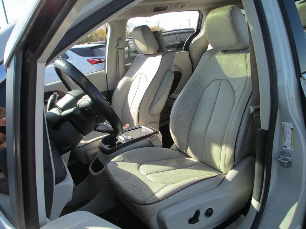 used 2019 Chrysler Pacifica car, priced at $22,995