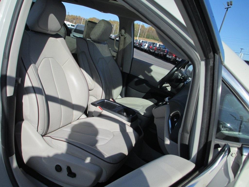 used 2019 Chrysler Pacifica car, priced at $22,995