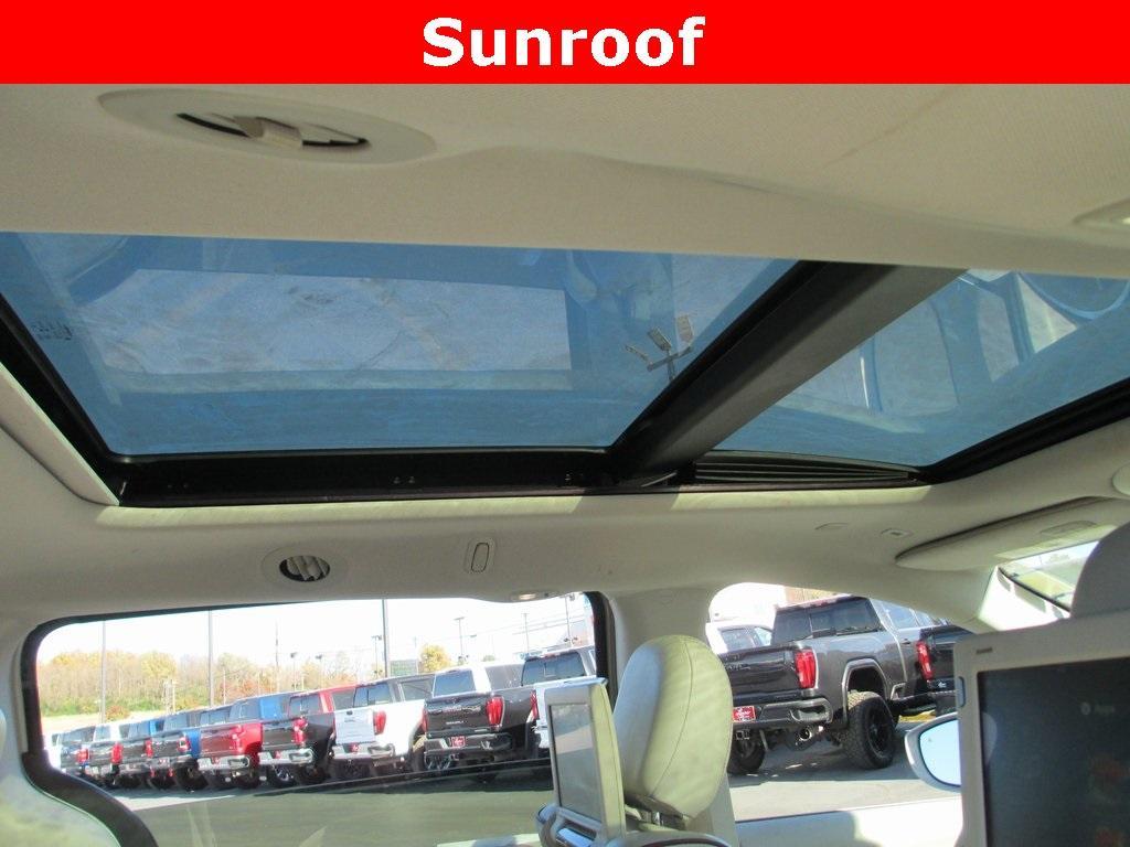 used 2019 Chrysler Pacifica car, priced at $22,995