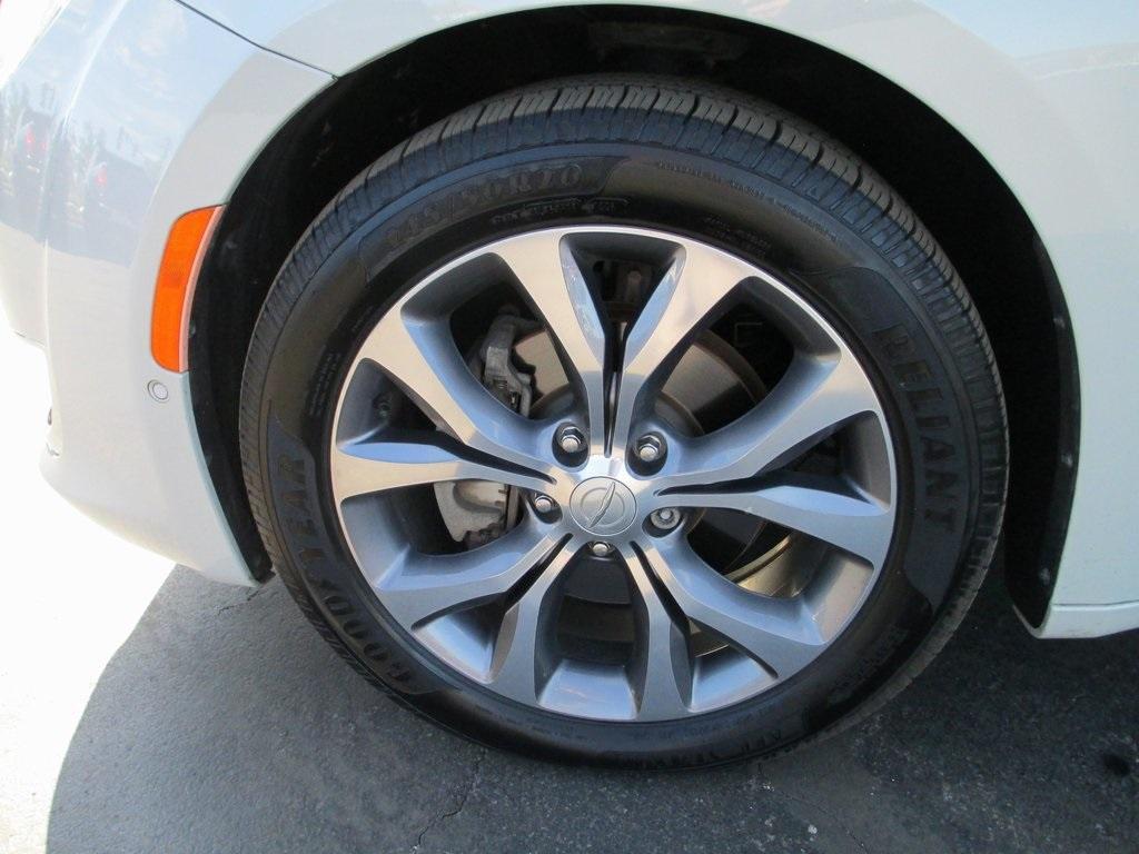 used 2019 Chrysler Pacifica car, priced at $22,995