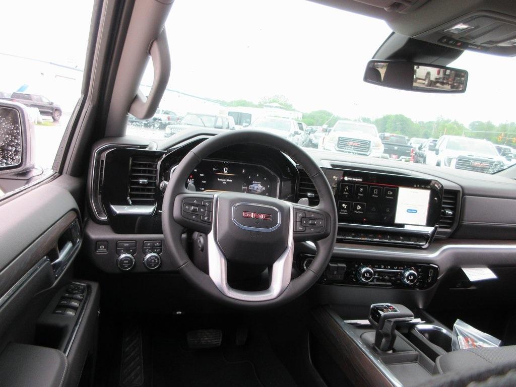 new 2025 GMC Sierra 1500 car, priced at $56,926