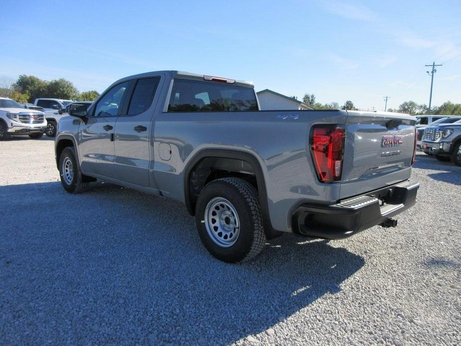 new 2025 GMC Sierra 1500 car, priced at $45,941