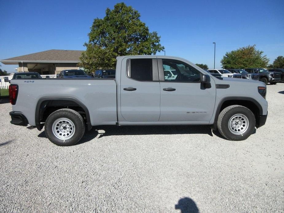 new 2025 GMC Sierra 1500 car, priced at $45,941