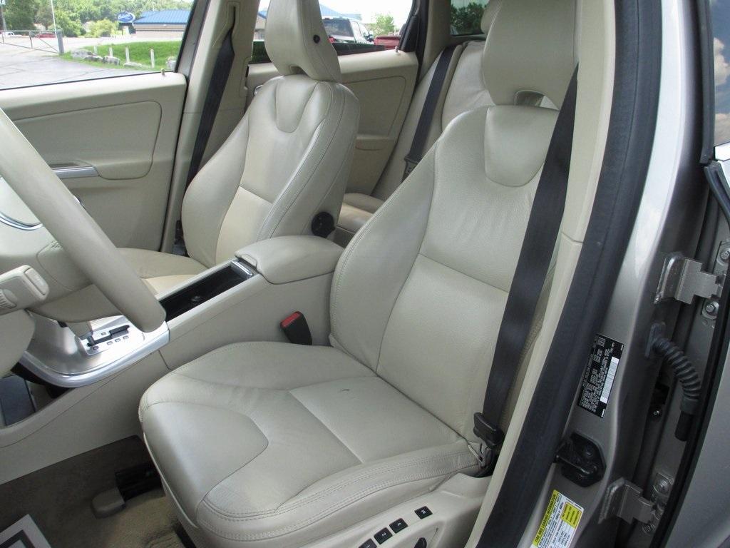 used 2012 Volvo XC60 car, priced at $8,995