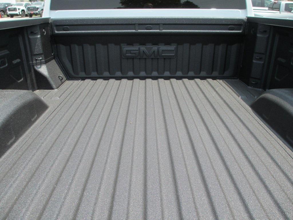new 2025 GMC Sierra 2500 car, priced at $65,043