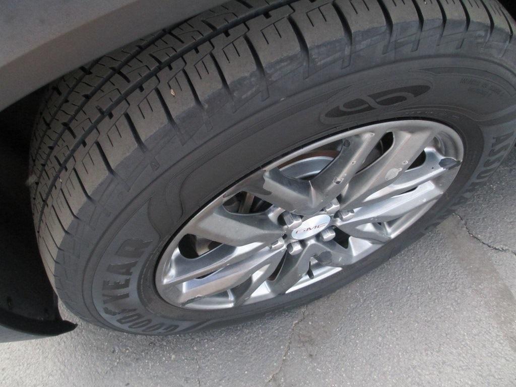 used 2019 GMC Acadia car, priced at $15,995