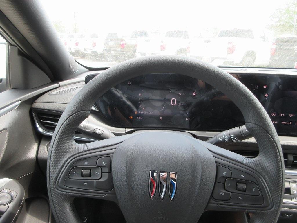 new 2025 Buick Envista car, priced at $24,752