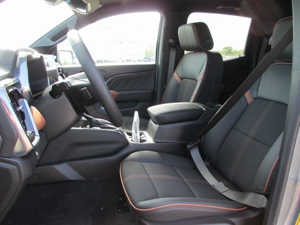 new 2025 GMC Canyon car, priced at $45,791