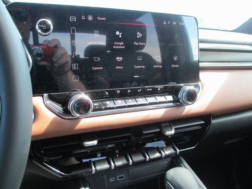 new 2025 GMC Canyon car, priced at $45,791