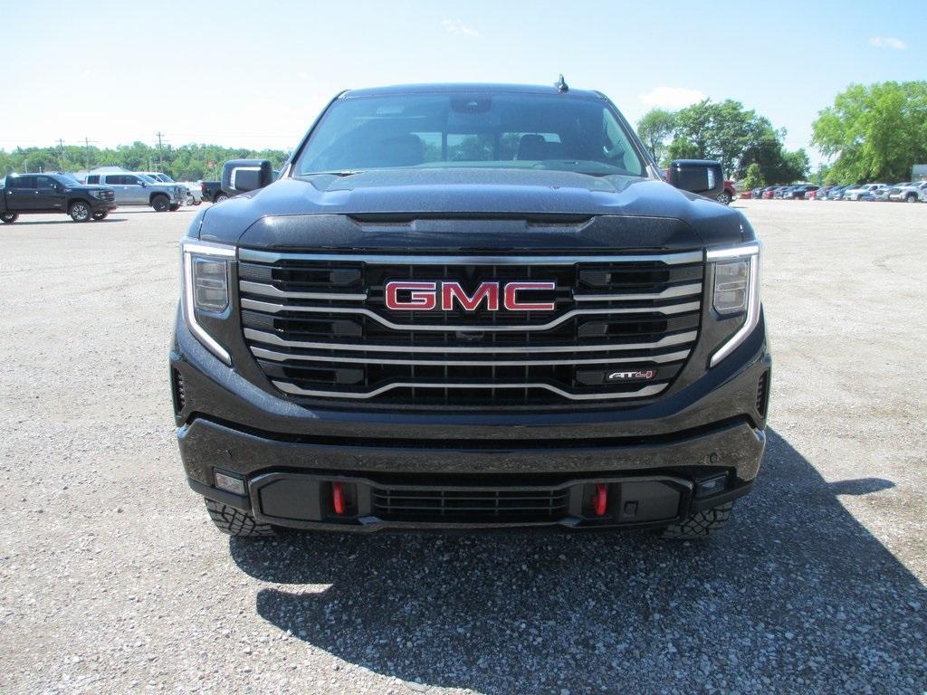 new 2025 GMC Sierra 1500 car, priced at $64,595