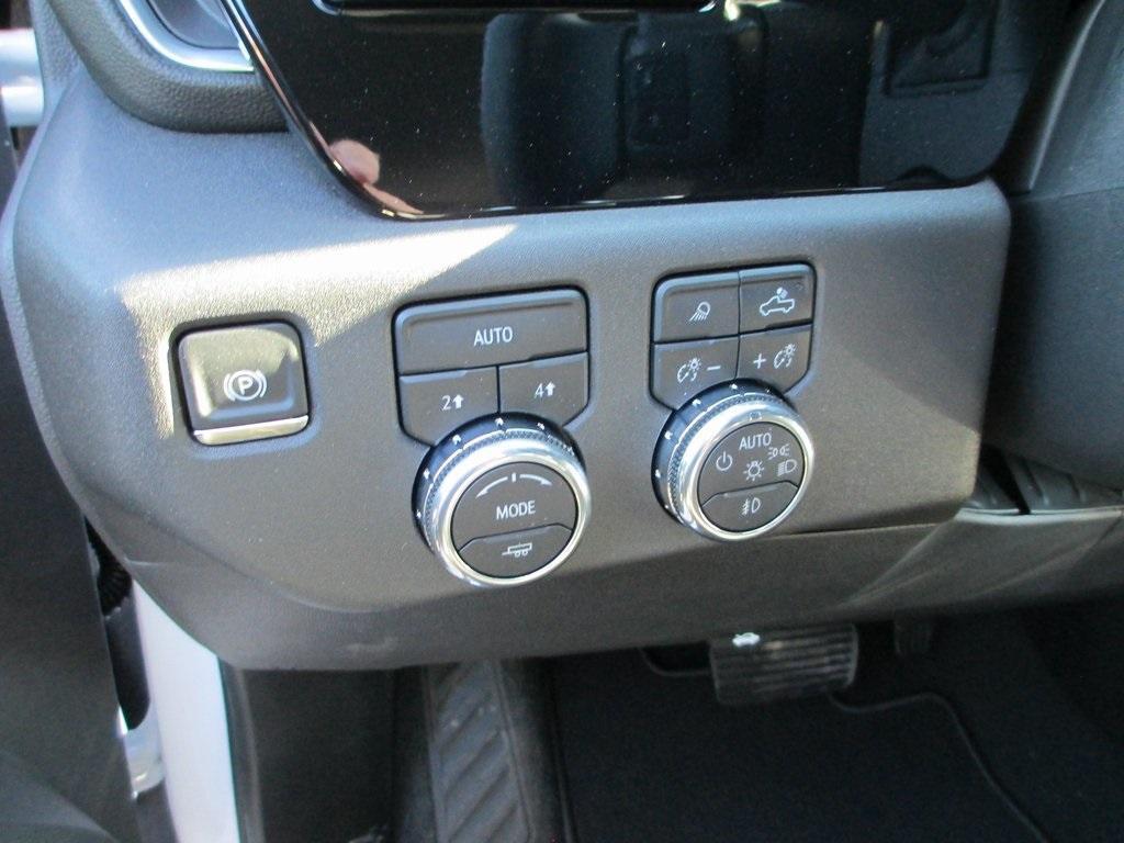 new 2025 GMC Sierra 1500 car, priced at $58,520