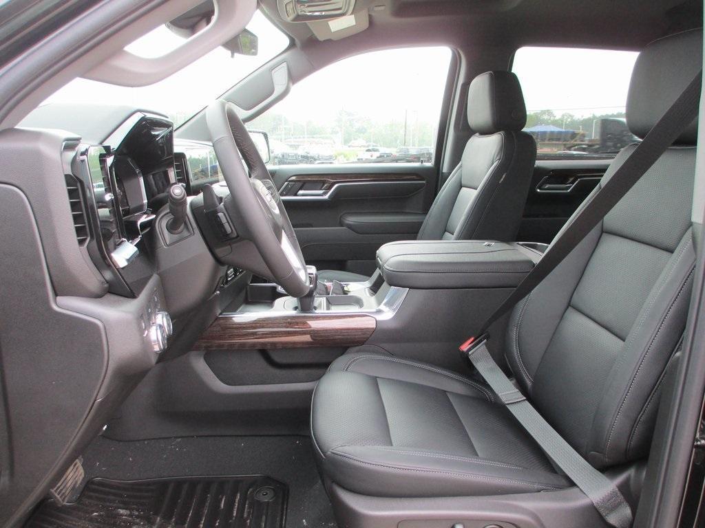 new 2025 GMC Sierra 1500 car, priced at $58,844