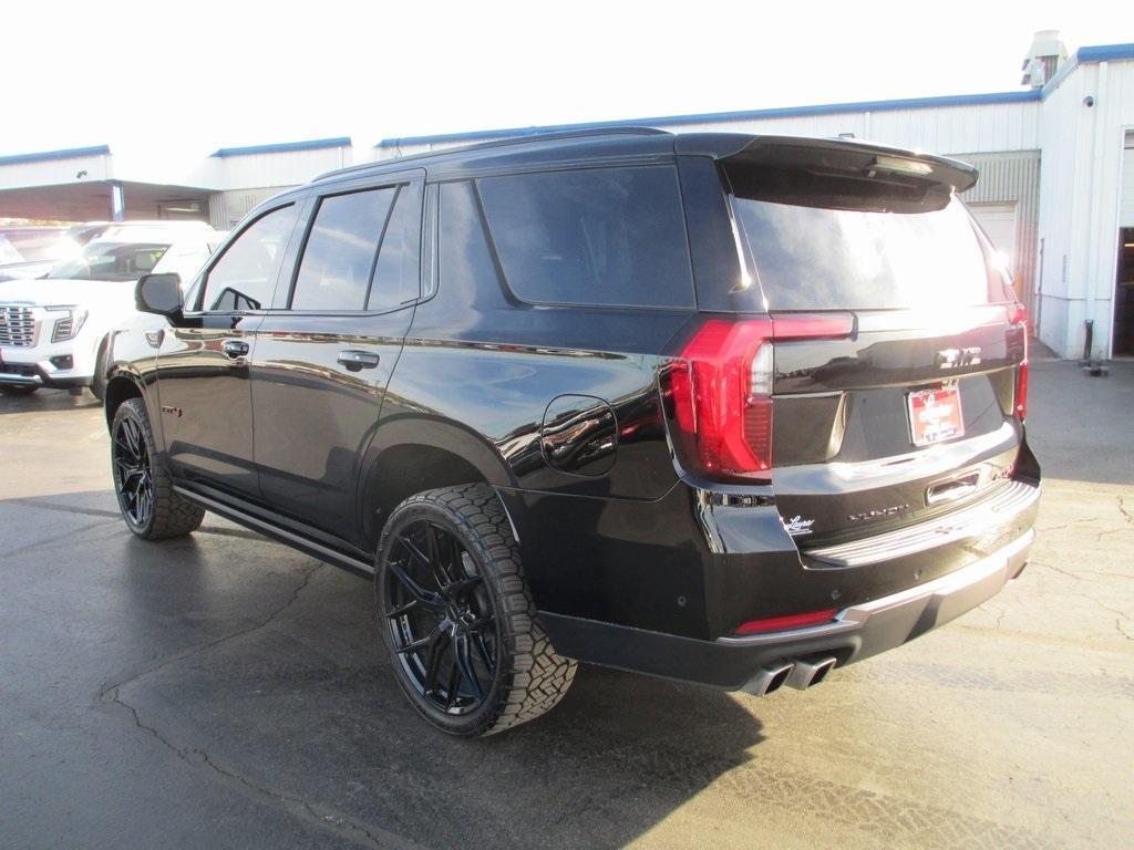 used 2025 GMC Yukon car, priced at $89,995